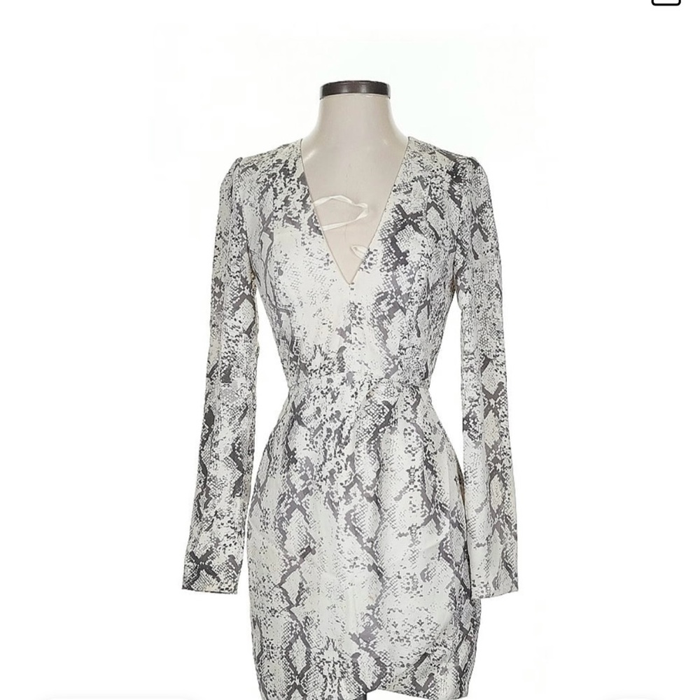Gianni Bini Snakeskin Print Long Sleeve Dress